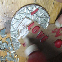 glue center of mosaic