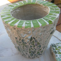grout the mosaicked resin pot