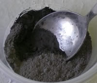 mix grout consistency of icing