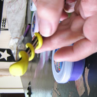 winde snake round pencil
