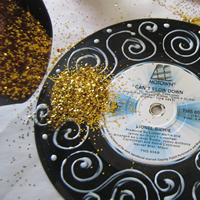 sprinkle glitter