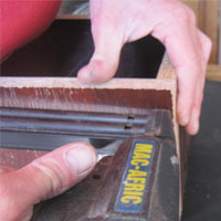 nail last side of chipboard box